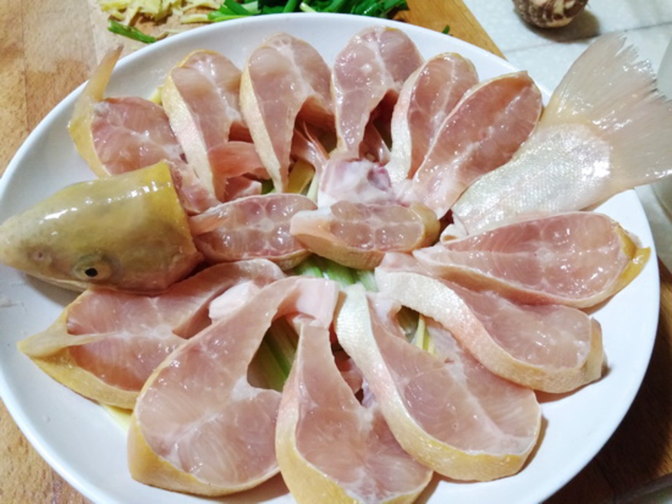 清蒸金鳟 清蒸金鳟