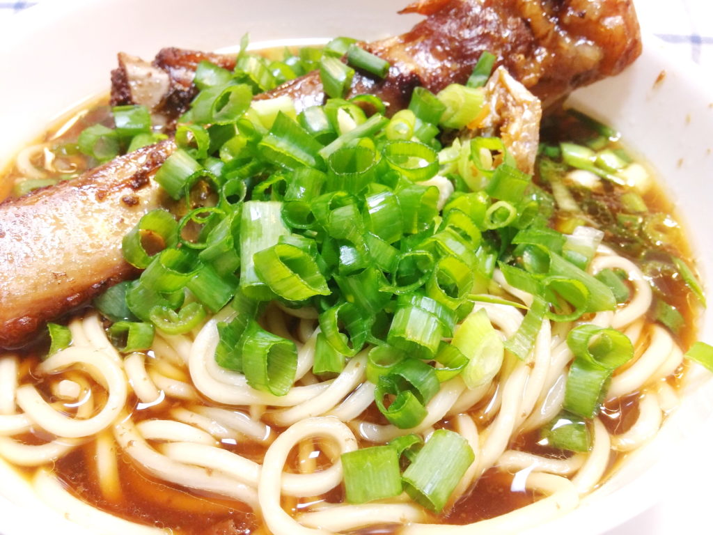 红烧排骨汤面 三菜一汤